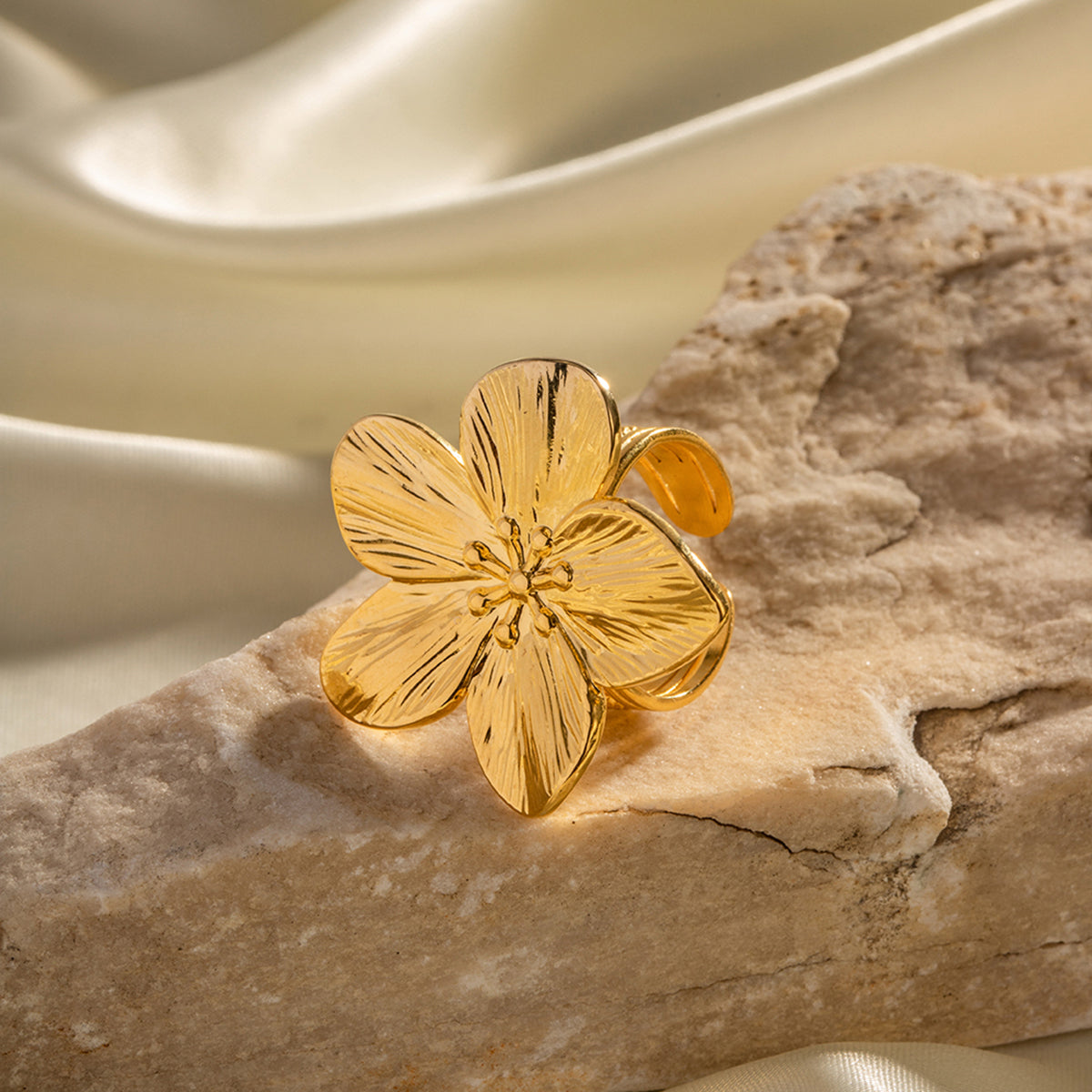 Blossom Ring