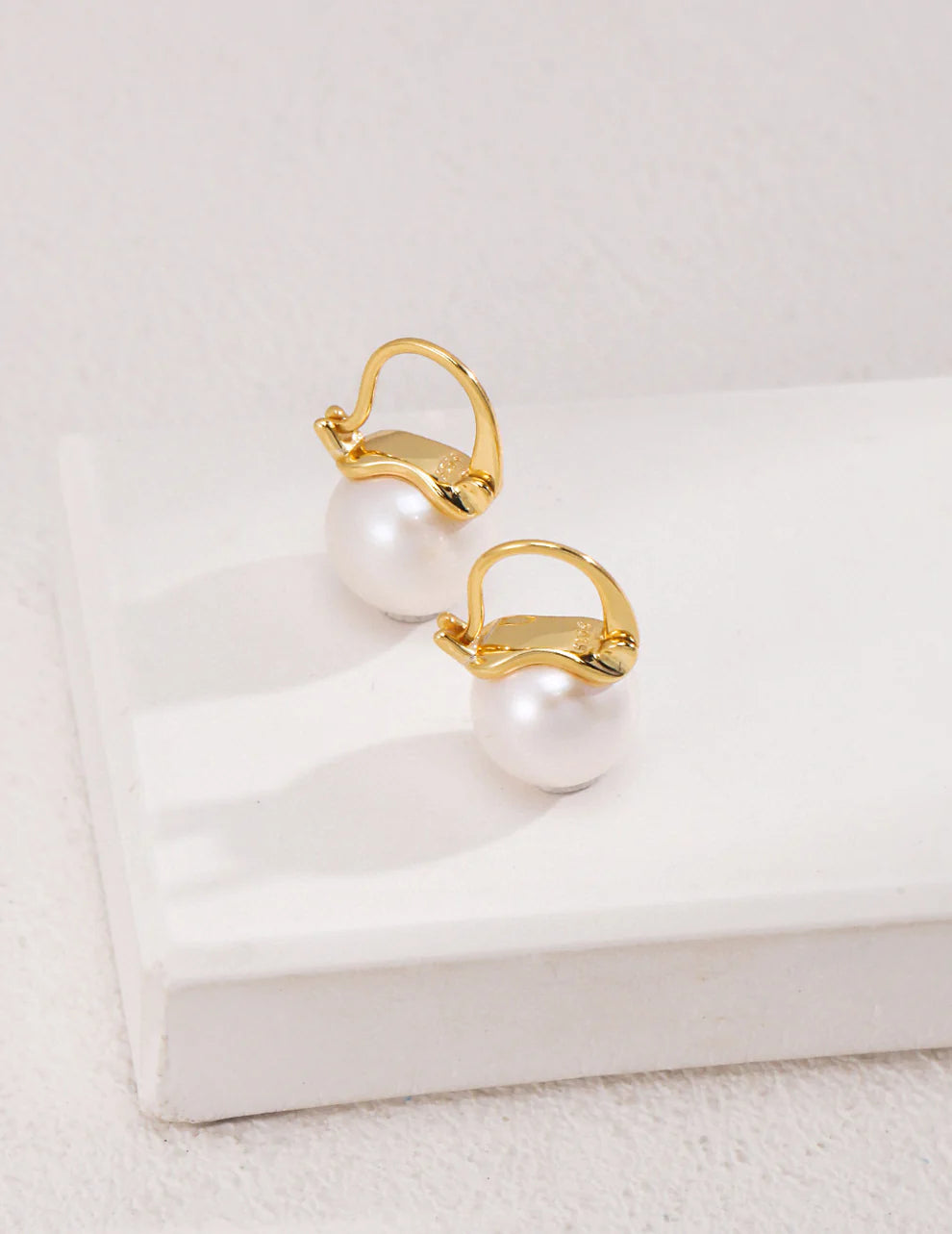 Swirl Pearl Earrings