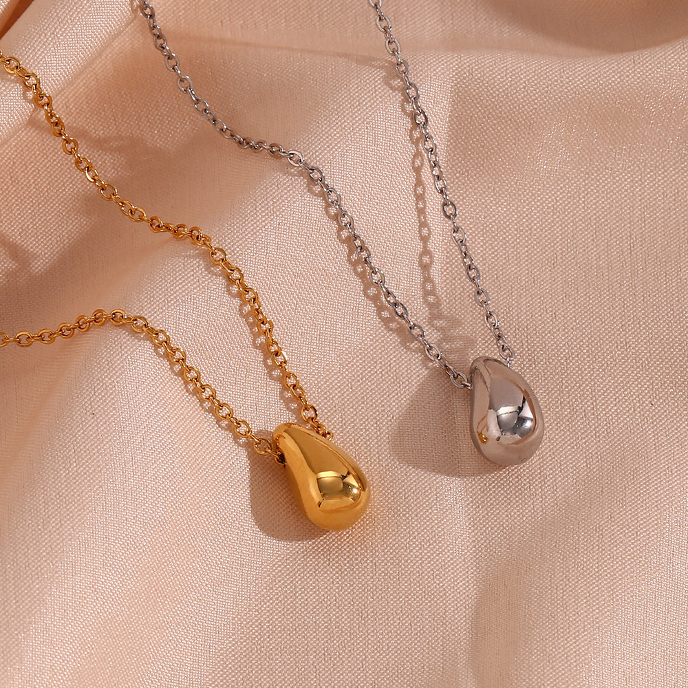 Eau Drop Necklace