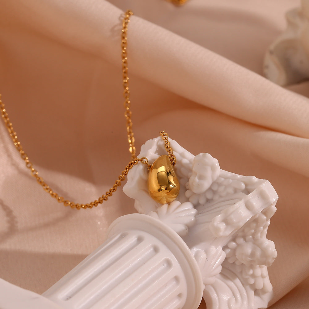 Eau Drop Necklace