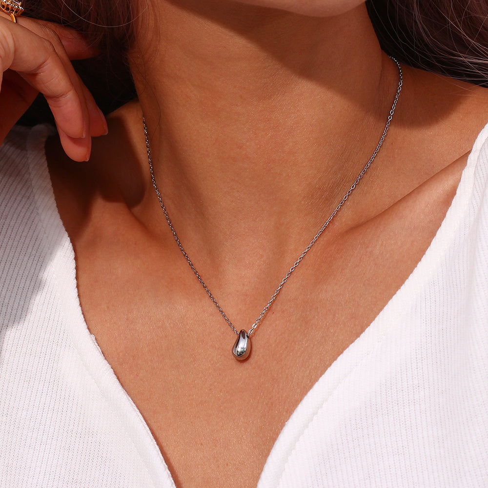 Eau Drop Necklace