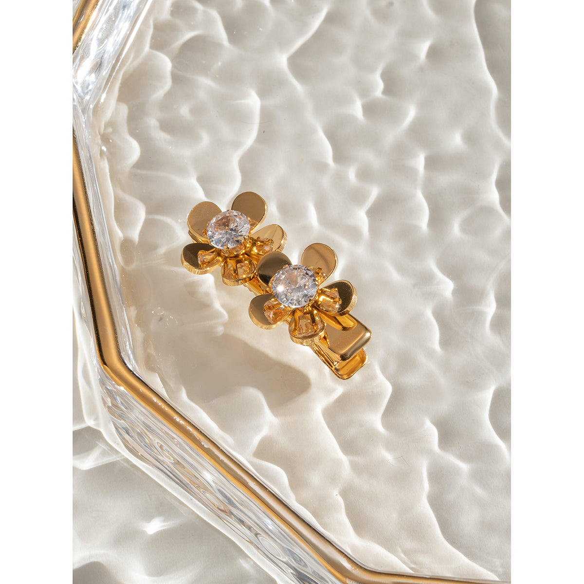 Flora Spark Hair Clip