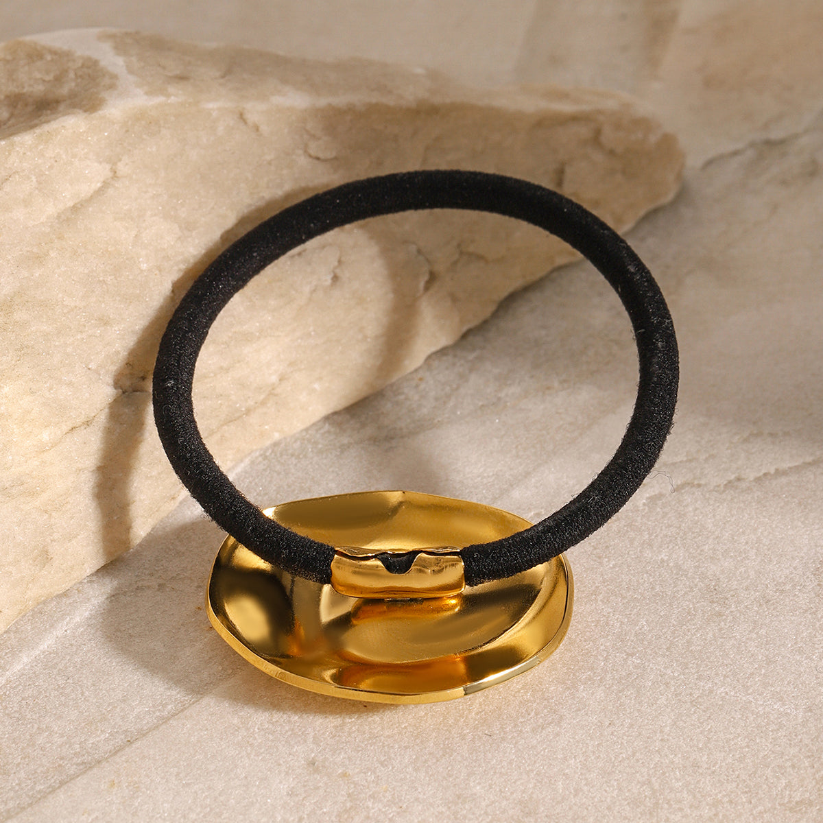 Molten Circle Hair Cuff