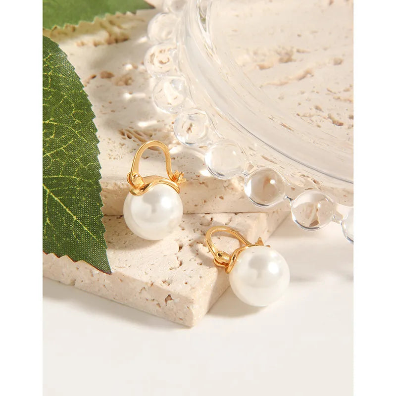 Swirl Pearl Earrings