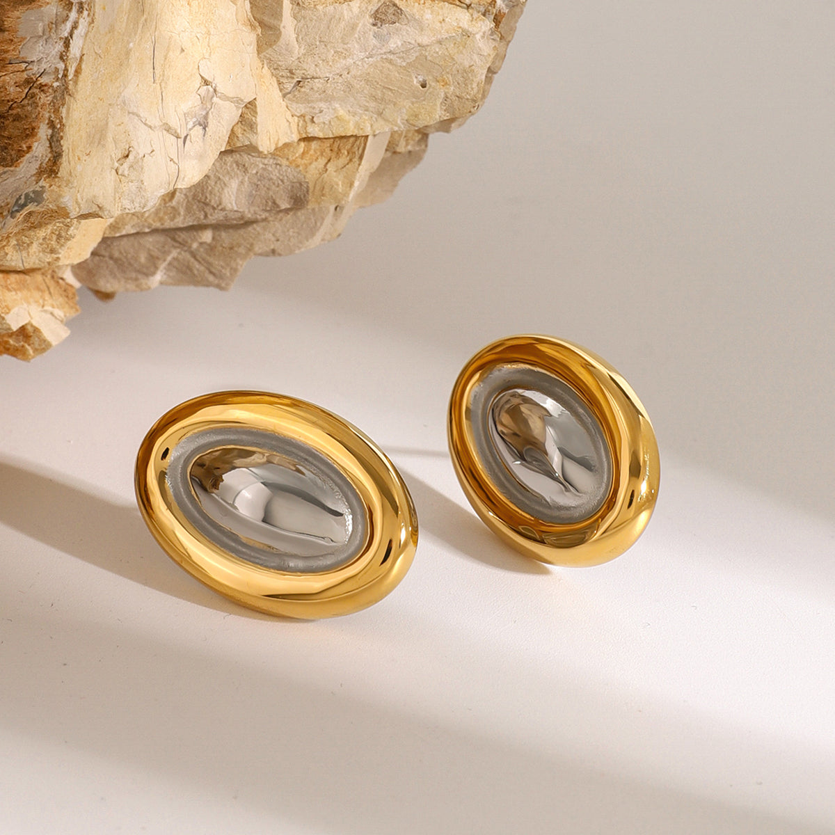 Oval Muse Earrings