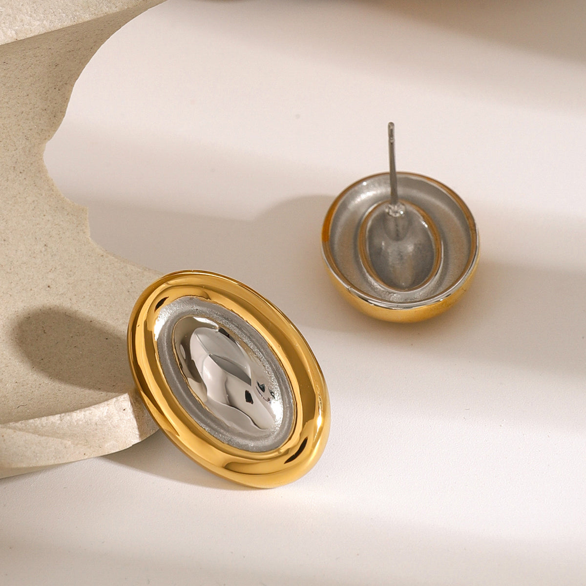 Oval Muse Earrings