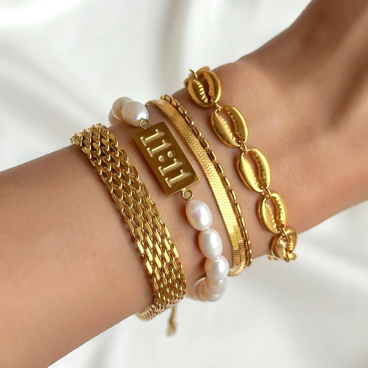 Shell & Soul Bracelet Stack
