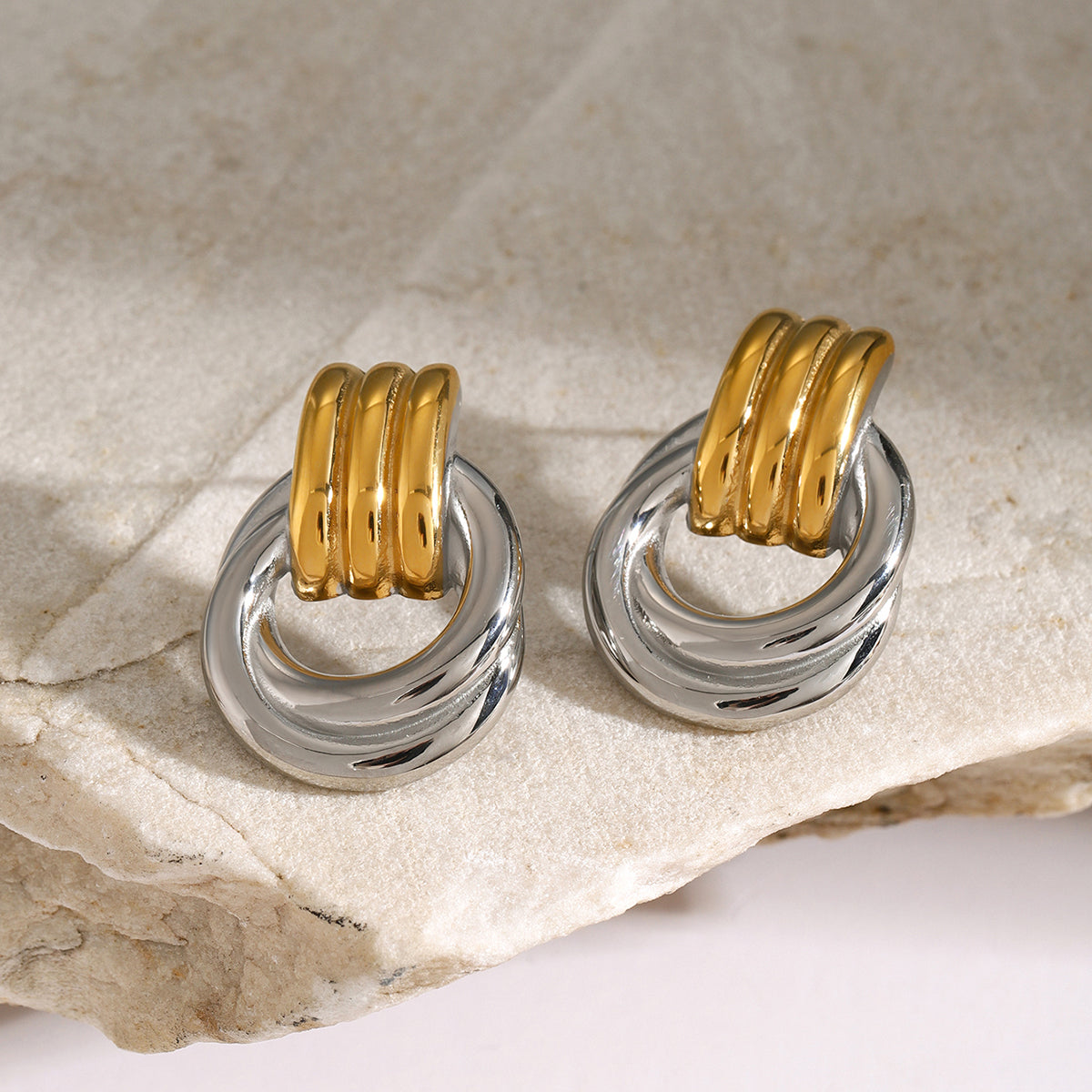 Loop Link Earrings