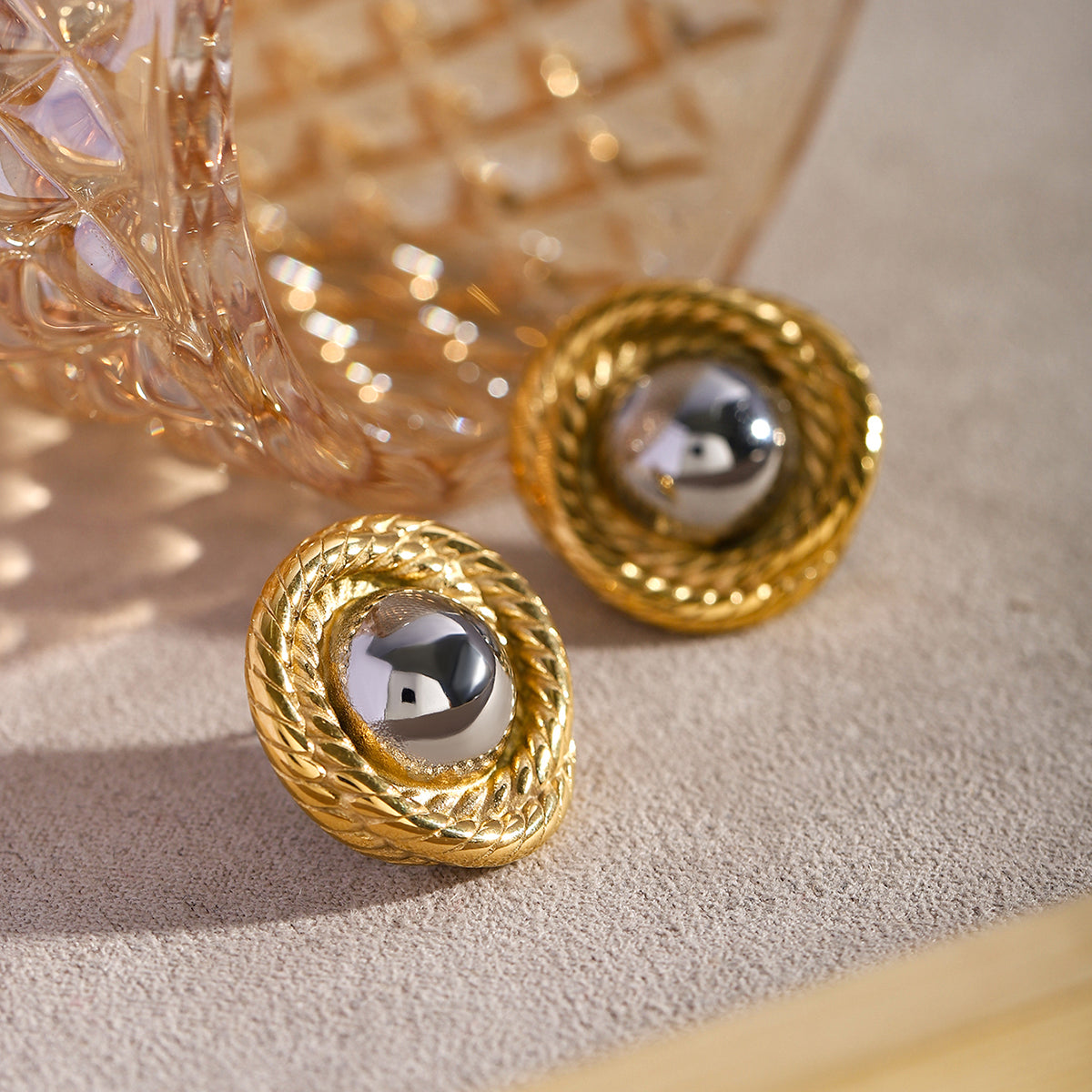 The Golden Knot Earrings